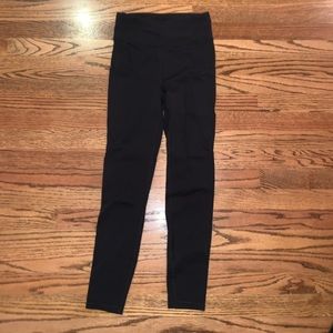 black lululemon leggings with pockets